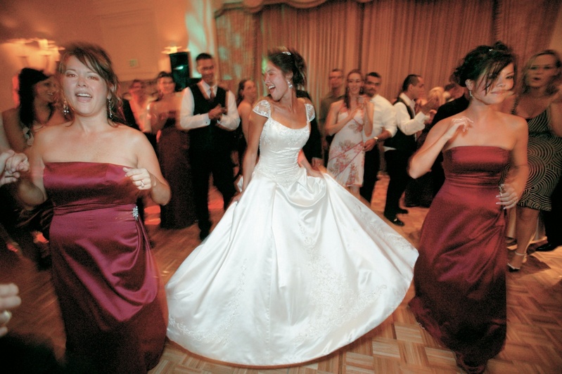 Bridal Gown with Cap Sleeves
Photography: Thomas J. Styczynski Photography
Read More:
http://www.insideweddings.com/weddings/classic-ballroom-wedding-in-santa-barbara-california/107/ Eve of Milady wedding dress at reception