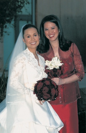 Lea Salonga and Her Bridesmaid
Photography: Andy Tecson Photography, Raymund Isaac, and Fidel Lirio Photography
Read More:
http://www.insideweddings.com/weddings/lea-salonga-and-robert-chien/62/ Monique Lhuillier bridal gown and red bridesmaid dress and cover-up
