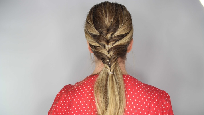 Diy Wedding Hairstyle Stacked Topsy Tail Faux Braid Inside Weddings