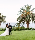 California Venue with Palm Trees
Photography: Brian Leahy Photography
Read More:
http://www.insideweddings.com/weddings/oceanfront-interfaith-wedding-ceremony-with-classic-white-details/840/ Pacific Palisades, California venue, southern california nuptials