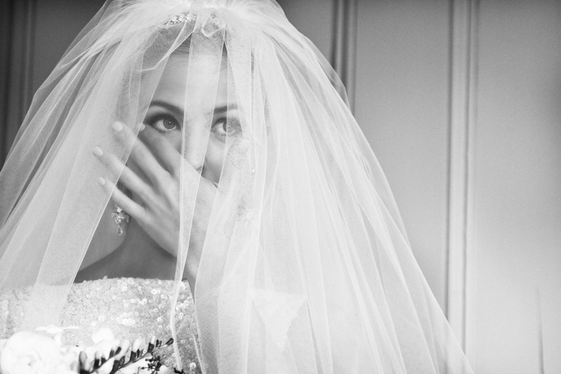 Elegant Wedding Veil
Photography: Jana Williams Photography
Read More:
http://www.insideweddings.com/weddings/ivory-gold-blush-lakefront-new-hampshire-wedding/412/ Black and white photo of Keri Lynn Pratt in veil