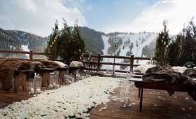Wintry Ceremony Décor
Photography: Handeland Tesoro Photography
Read More:
http://www.insideweddings.com/weddings/snowy-outdoor-winter-ceremony-cozy-lodge-reception/522/ Park City lodge venue with view of ski slopes