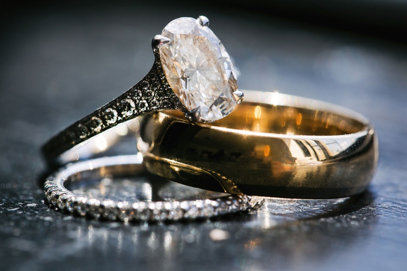 Oval-Cut Ring %26 Polished Gold Band
Photography: Callaway Gable
Read More:
http://www.insideweddings.com/weddings/modern-in-the-round-ceremony-whimsical-garden-inspired-reception/1155/ wedding ring engagement ring oval cut diamond ring diamonds on shank eternity band yellow gold ring