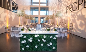 Museum Reception Space, Floral Sweetheart Table
Photography: Carasco Photography
Read More:
http://www.insideweddings.com/weddings/chic-modern-wedding-at-a-museum-venue-in-chicago/939/ museum contemporary art reception space floral sweetheart table chicago floral bar flowers decor