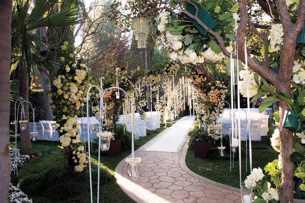 Ethereal spring wedding at the beverly hills hotel inside weddings