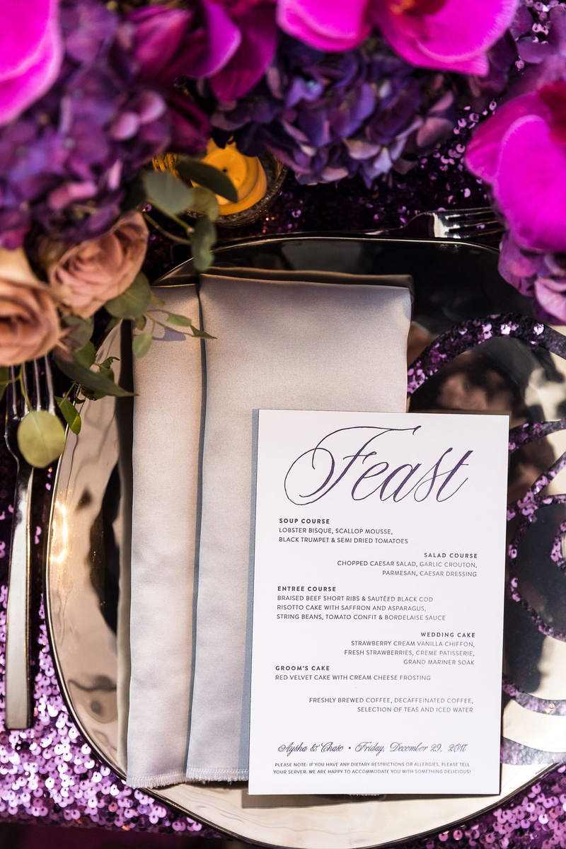 Silver Napkins with Mirrored Charger
Photography: Brian Leahy Photography
Read More:
http://www.insideweddings.com/weddings/a-hawaiian-couples-luxurious-destination-wedding-in-las-vegas/1226/ purple sequin linens, mirrored charger, silver napkins