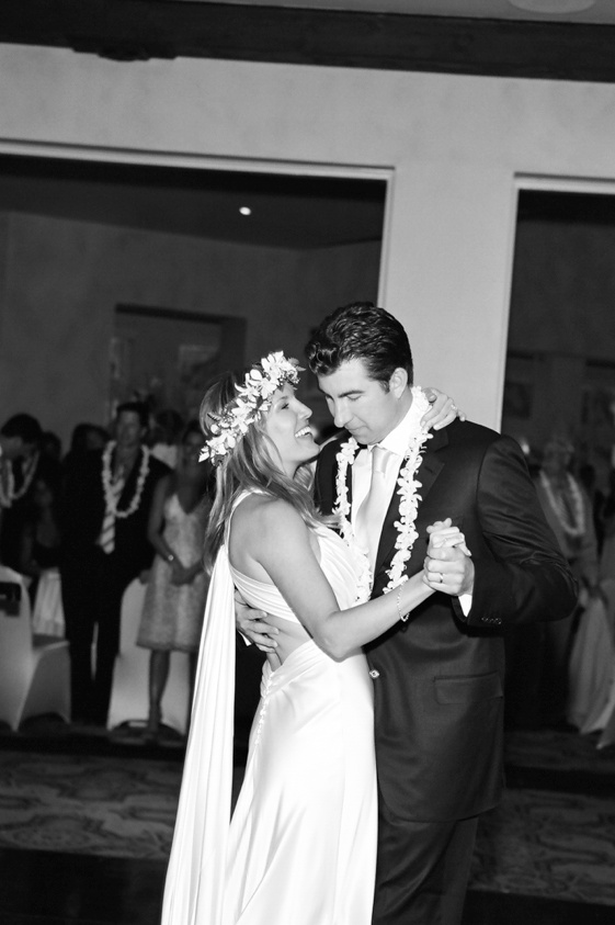 Hawaiian-Theme Wedding First Dance
Photography: frame.thirty.six photography
Read More:
http://www.insideweddings.com/weddings/tropical-inspired-spring-wedding-at-the-bel-air-bay-club/236/ Black and white photo of Hawaiian lei wedding couple