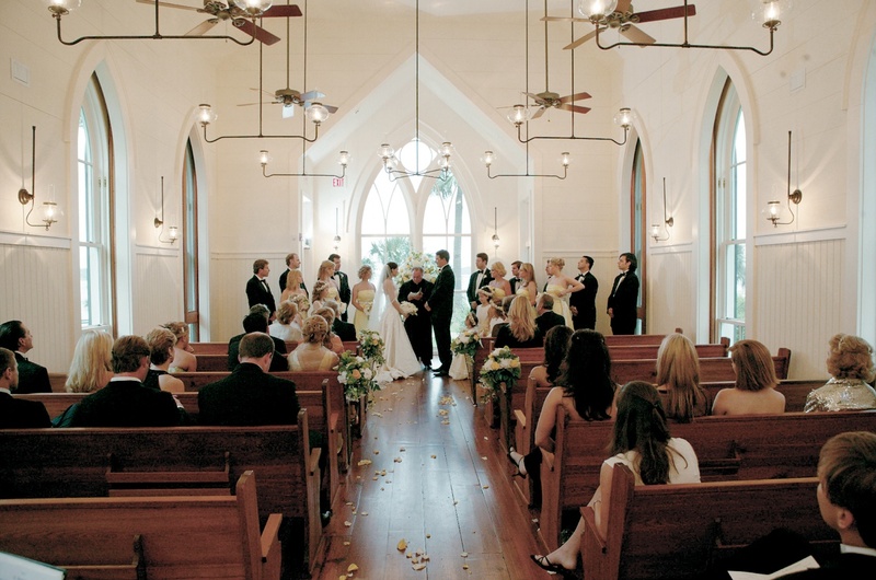Ceremony Decor Photos Chapel Ceremony Decor Inside Weddings