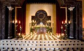 On-Site Chapel
Photography: Ventana Photography
Read More:
http://www.insideweddings.com/weddings/classic-fall-wedding-in-san-diego-california/290/ Elizabeth Capella at The Grand Del Mar