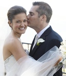 Malibu Wedding Couple
Photography: Dalal Photography
Read More:
http://www.insideweddings.com/weddings/movie-themed-wedding-with-pops-of-green/345/ Groom kisses bride on cheek on wedding day