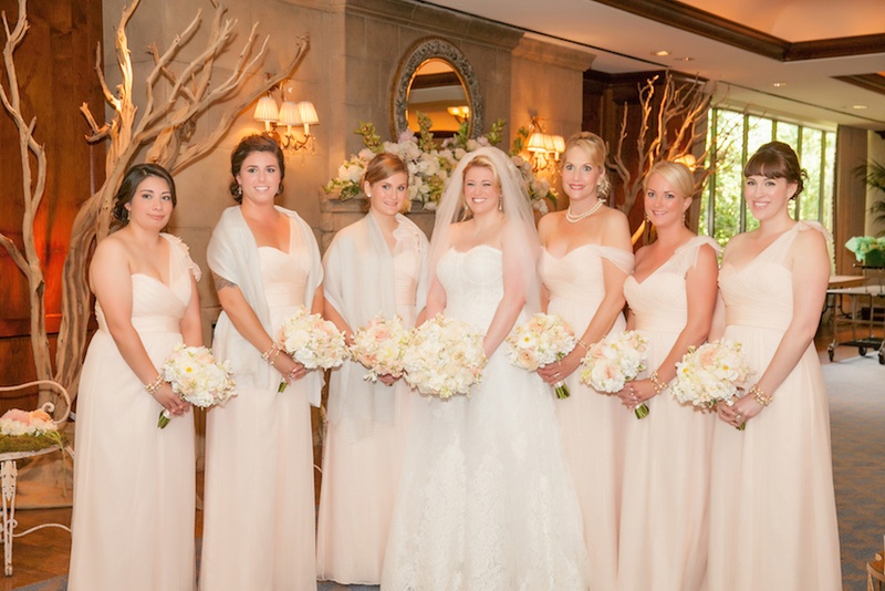 One-Shoulder Light Pink Dresses
Photography: Michael Carr Photography
Read More:
http://www.insideweddings.com/weddings/traditional-church-ceremony-forest-inspired-reception-in-houston/695/ Bride in Monique Lhuillier wedding dress with pink Amsale bridesmaid dresses