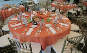 Simple Tropical Tablescape
Photography: David Michael Photography
Read More:
http://www.insideweddings.com/weddings/tropical-beach-wedding-in-santa-monica/11/ Tropical tablescape with green anthuriums