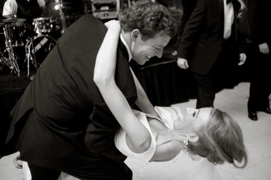Article: The Ideal Timeline for Reception Music
Photography: 6 of Four Photography
Read More:
http://www.insideweddings.com/news/planning-design/the-ideal-timeline-for-reception-music/1593/
