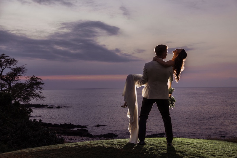 Evening Couple Portrait in Hawaii
Photography: Chris J. Evans Photography
Read More:
http://www.insideweddings.com/weddings/outdoor-winter-ceremony-and-reception-on-the-big-island-in-hawaii/1306/ wedding portrait couple shot ideas purple and pink sky ocean hawaii destination wedding photo