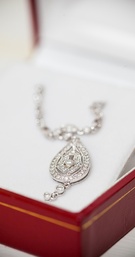 Teardrop Necklace
Photography: Callaway Gable
Read More:
http://www.insideweddings.com/weddings/wedding-planner-alexandra-rembacs-garden-inspired-celebration/409/ Pave diamond halo necklace in teardrop shape