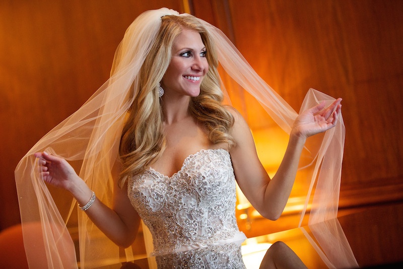 Chicago Bride in Veil
Photography: Bob %26 Dawn Davis Photography
Read More:
http://www.insideweddings.com/weddings/glamorous-ivory-blush-spring-wedding-at-a-private-club-in-chicago/685/ Bride in Pnina Tornai wedding dress and Toni Federici veil