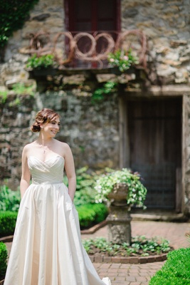 Garden Bride In Romona Keveza Legends Collection L267 Wedding Dress With Pockets Garden Bride In Romona Keveza Legends Collection L267 Wedding Dress With Pockets
