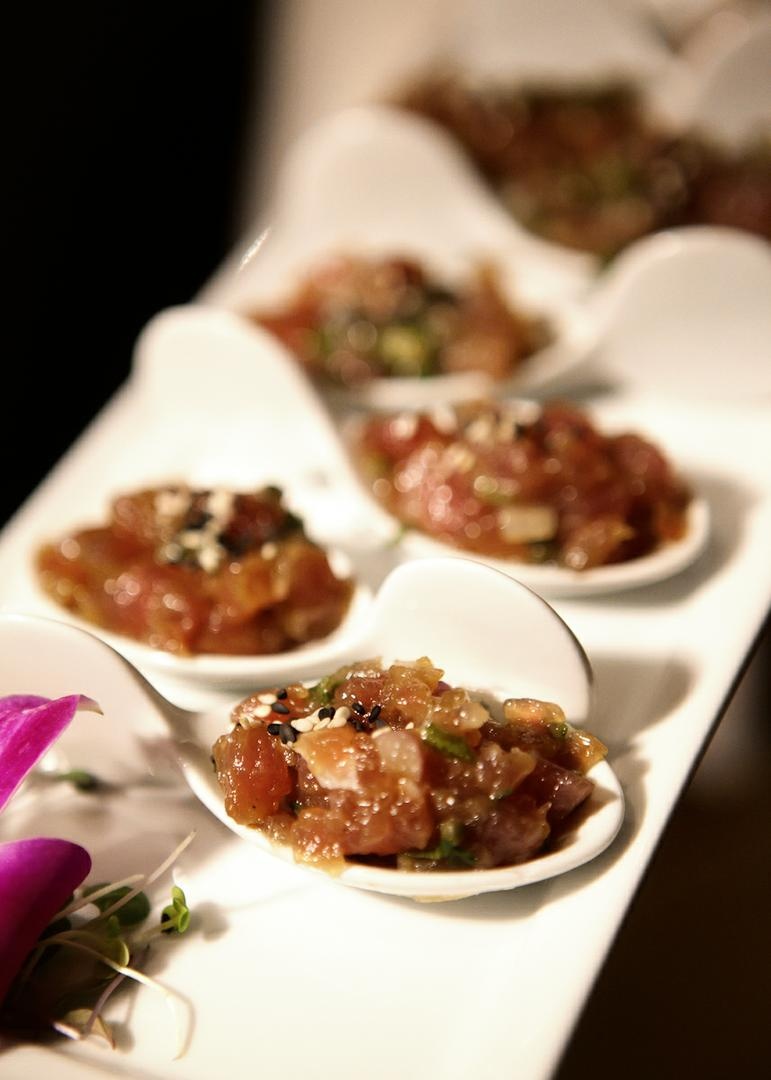 Ahi Tuna Appetizer
Photography: Catherine Hall Studios
Read More:
http://www.insideweddings.com/weddings/metropolitan-san-francisco-wedding-at-luxury-hotel/411/ Tray-passed hors d'oeuvres in Chinese spoons