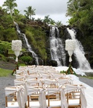 Outdoor Hawaiian Ceremony
Photography: LiquidLightImages Photography
Read More:
http://www.insideweddings.com/weddings/michelle-raab-and-angus-mitchell/351/ Outdoor Hawaiian wedding ceremony facing a waterfall