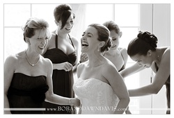 Photography: Bob %26 Dawn Davis Photography %26 Design
Read More:
http://www.insideweddings.com/inspiration/board/144/bob-dawn-davis-photography/brides-and-her-bridesmaids/