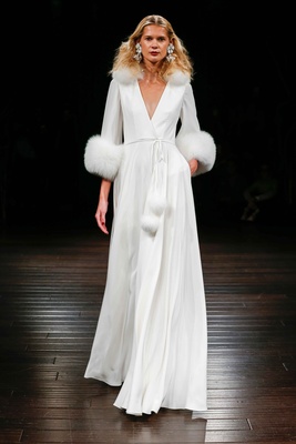 Winter Wedding Dresses with Fur