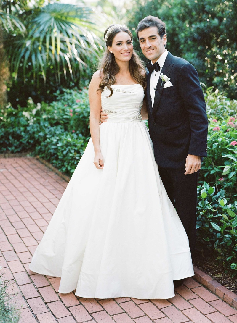 Isabel Solmonson %26 Elliot Cohen
Photography: Kat Braman Photography
Read More:
http://www.insideweddings.com/weddings/a-sophisticated-museum-wedding-with-modern-details-in-palm-beach/899/ Bride in strapless Reem Acra wedding dress hair down with headpiece and groom in tuxedo bow tie