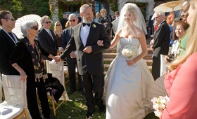 Jeff Bridges Escorting Bride
Photography: Melissa Musgrove Photography
Read More:
http://www.insideweddings.com/weddings/isabelle-bridges-and-brandon-boesch/234/ The Big Lebowski actor walking daughter down aisle