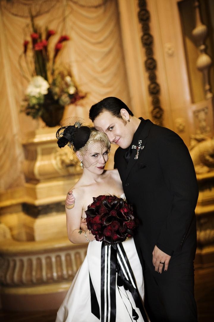 Brandon Saller, Drummer of Atreyu, and His Bride
Photography: Barnet Photography
Read More:
http://www.insideweddings.com/weddings/ashley-reeves-and-brandon-saller/261/ Brandon Saller, drummer of Atreyu, with bride in an Alvina Valenta dress and black wedge veil
