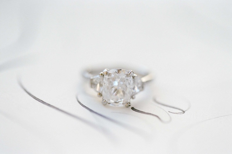 Glamorous Three-Stone Engagement Ring
Photography: Jose Villa Photography
Read More:
http://www.insideweddings.com/weddings/glamorous-sophisticated-garden-themed-ballroom-wedding-in-chicago/905/ Three stone engagement ring platinum white gold with side stones and plain band