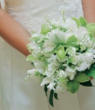White and Green Bouquet
Photography: Nino Rakichevich Photography
Read More:
http://www.insideweddings.com/weddings/wedding-with-cinderella-theme-in-santa-barbara-california/61/ Snowy bridal bouquet with greenery