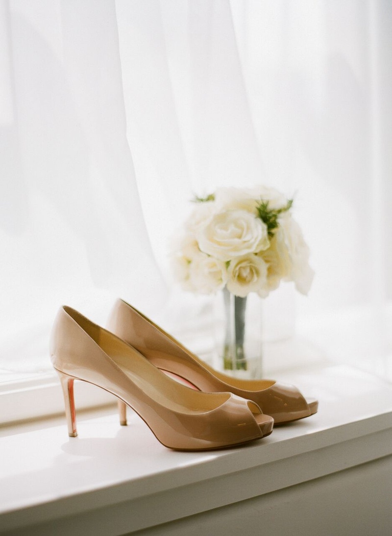 Beige Peep-Toe Pumps On Window Sill
Photography: Eric Kelley
Read More:
http://www.insideweddings.com/weddings/summer-wedding-with-clean-color-palette-modern-design-in-chicago/776/ christian louboutin nude peep toe pumps, patent leather