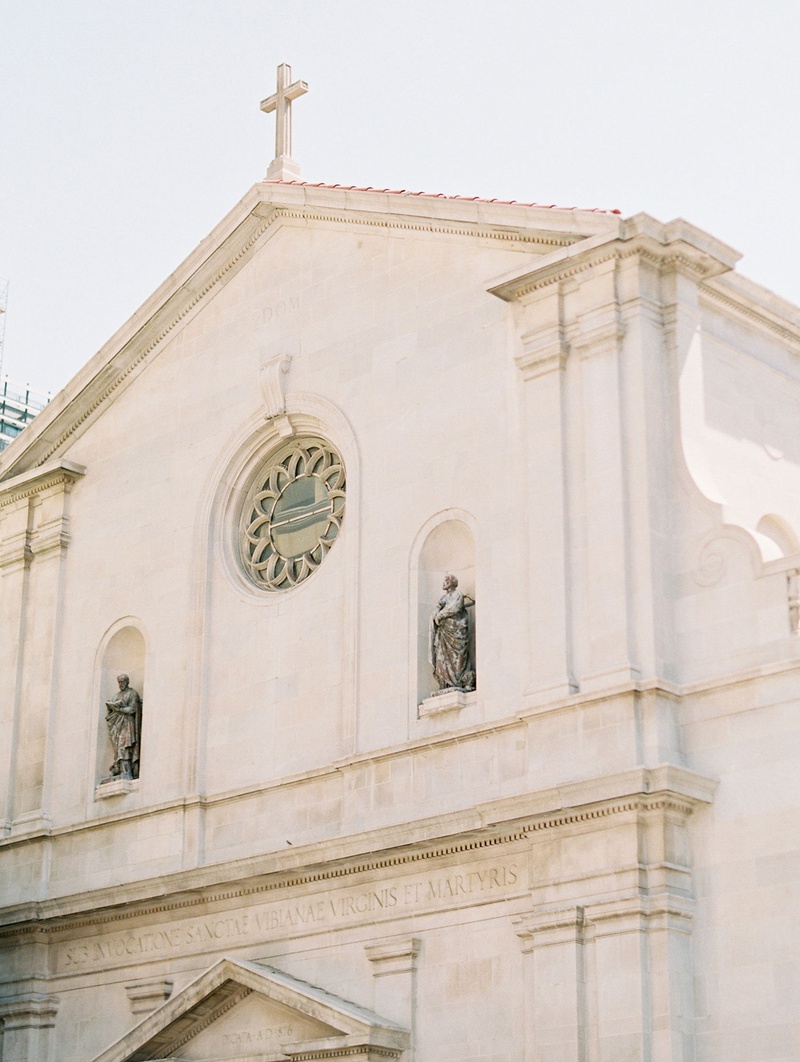 Vibiana Wedding Venue in Los Angeles
Photography: Mallory Dawn Photography
Read More:
http://www.insideweddings.com/weddings/outdoor-jewish-ceremony-luxe-reception-at-vibiana-in-downtown-la/1259/ restored cathedral downtown los angeles vibiana wedding location for all faiths jewish ceremony