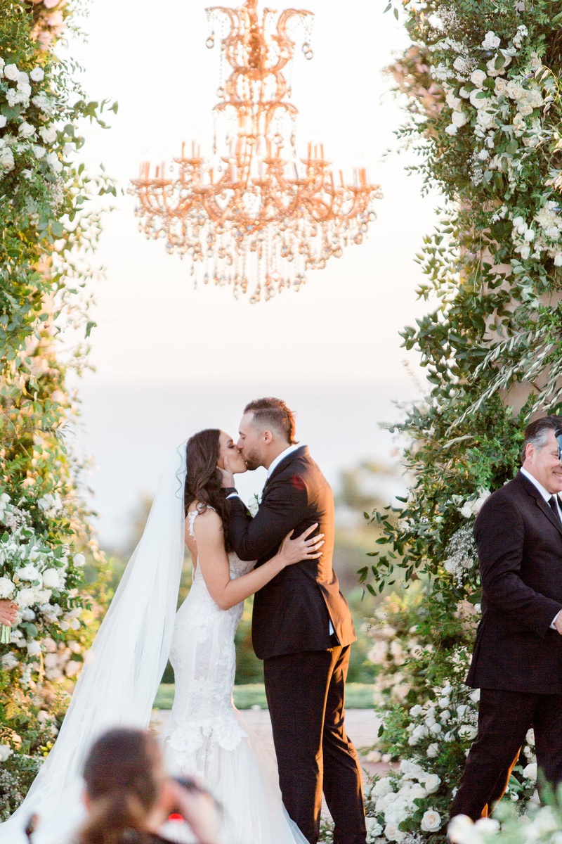 Charlise %26 George Springer's Wedding Kiss
Photography: Brett Hickman Photographers
Read More:
http://www.insideweddings.com/weddings/charlise-castro-and-george-springer-iii/1165/ Wedding ceremony kiss charlise castro houston astros mlb player george springer iii chandelier