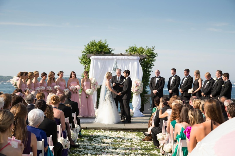 Coastal Alfresco Wedding
Photography: Carrie Rodman Photography
Read More:
http://www.insideweddings.com/weddings/new-england-summer-wedding-by-the-seashore/429/ Bride and groom at white ceremony structure on coast