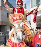 Groom on Horse for Baraat
Photography: Clane Gessel Photography
Read More:
http://www.insideweddings.com/weddings/colorful-city-view-wedding-featuring-indian-and-japanese-traditions/1353/ groom in traditional indian wedding attire before ceremony processional on decorated horse