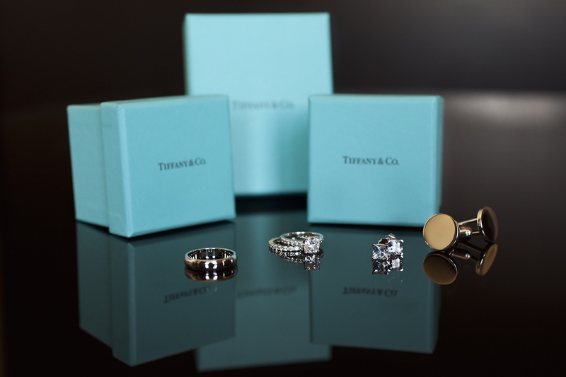 Wedding Rings and Cuff Links
Photography: Catherine Hall Studios
Read More:
http://www.insideweddings.com/weddings/metropolitan-san-francisco-wedding-at-luxury-hotel/411/ Tiffany & Co. blue box with diamond bands