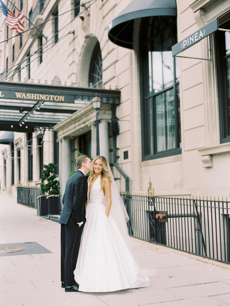 Bride's Hands in Pockets
Photography: Abby Jiu Photography
Read More:
http://www.insideweddings.com/weddings/modern-wedding-with-a-black-and-white-palette-in-washington-dc/1236/ groom kissing bride's cheek, wedding dress with pockets, romona keveza wedding dress deep v