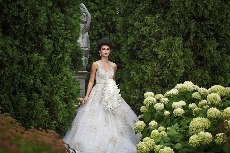 Regal Bride in Garden
Photography: Carasco Photography
Read More:
http://www.insideweddings.com/weddings/styled-shoot-combines-old-world-charm-and-contemporary-fashion/849/ bride in ines di santo julia, ball gown with gold appliques, marie antoinette hair