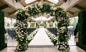Tented Deck at Country Club
Photography: Laurie Bailey Photography
Read More:
http://www.insideweddings.com/weddings/classic-elegant-country-club-wedding-in-los-angeles-california/1149/ Wedding ceremony tented deck country club venue green white natural motif theme design