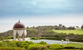 Picturesque Ceremony on the Coast
Photography: Chard Photo
Read More:
http://www.insideweddings.com/weddings/alfresco-ceremony-on-the-coast-classic-ballroom-reception/1290/ the resort at pelican hill wedding under a rotunda, newport coast wedding venue, orange county venue