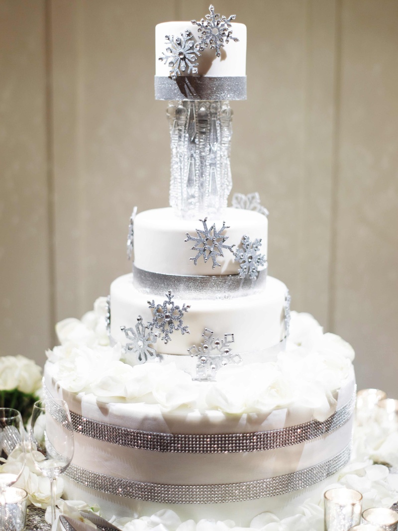 Cakes Desserts Photos Winter Themed Cake Inside Weddings