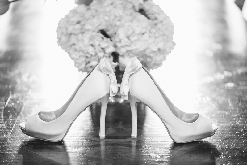 Peep-Toe Bridal Heels
Photography: David %26 Tammy Molnar
Read More:
http://www.insideweddings.com/weddings/an-exquisite-backyard-wedding-in-tennessee/532/ Black and white photo of Badgley Mischka shoes
