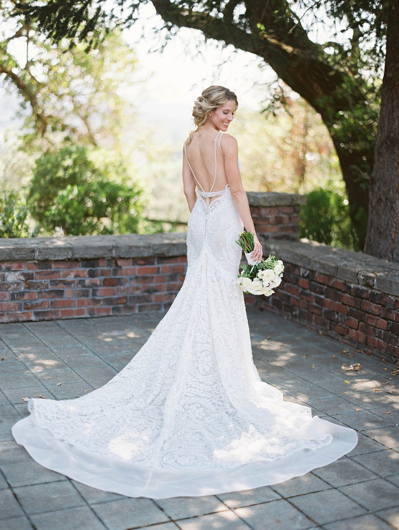 Back of Flared Lace Wedding Dress
Photography: Katie Shuler Photography
Read More:
http://www.insideweddings.com/weddings/rustic-chic-outdoor-wedding-at-a-winery-in-northern-california/945/ back of flared lace wedding gown white rustic berta designer chic low california