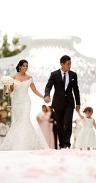 Celebrity Couple Recessional
Photography: Kevin Weinstein Photography
Read More:
http://www.insideweddings.com/weddings/courtney-mazza-and-mario-lopez/440/ Courtney Mazza and Mario Lopez with daughter Gia