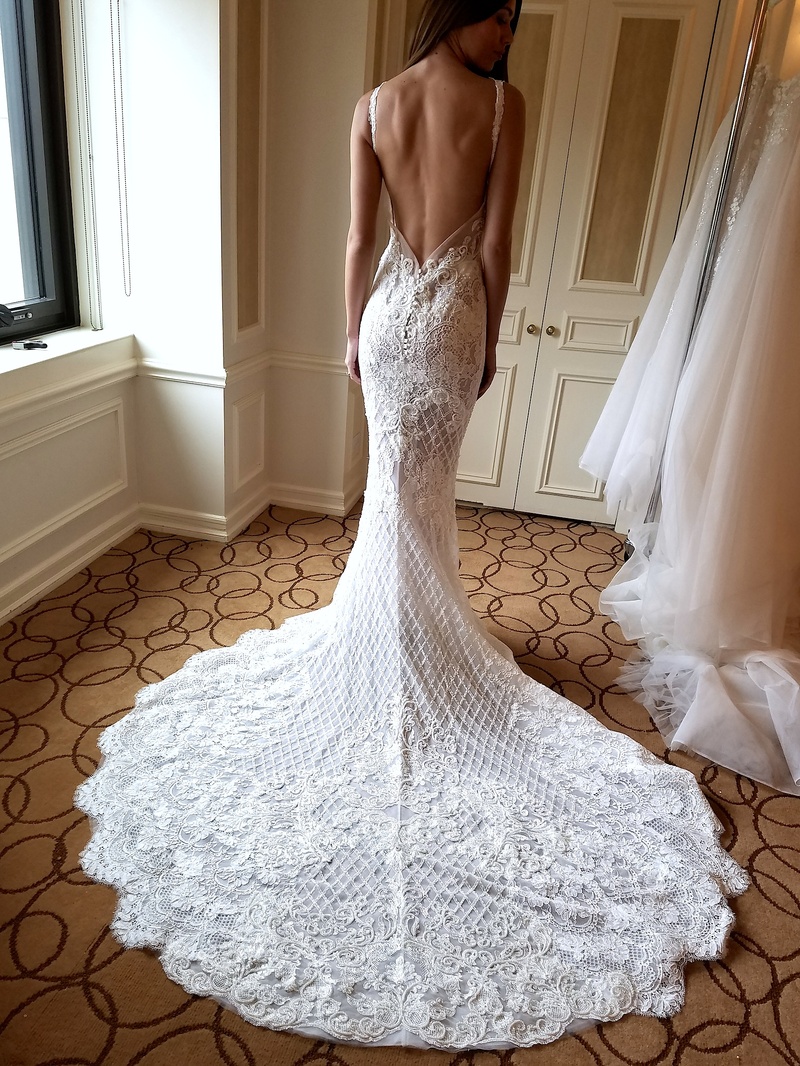 Dimitra's Bridal Chicago
Photography: Constantina Sweeney
Read More:
http://www.insideweddings.com/biz/dimitras-bridal-couture-chicago/8705/ Chicago's exclusive retailer for the Pallas Couture and Pallas Collective bridal collections! Dimit