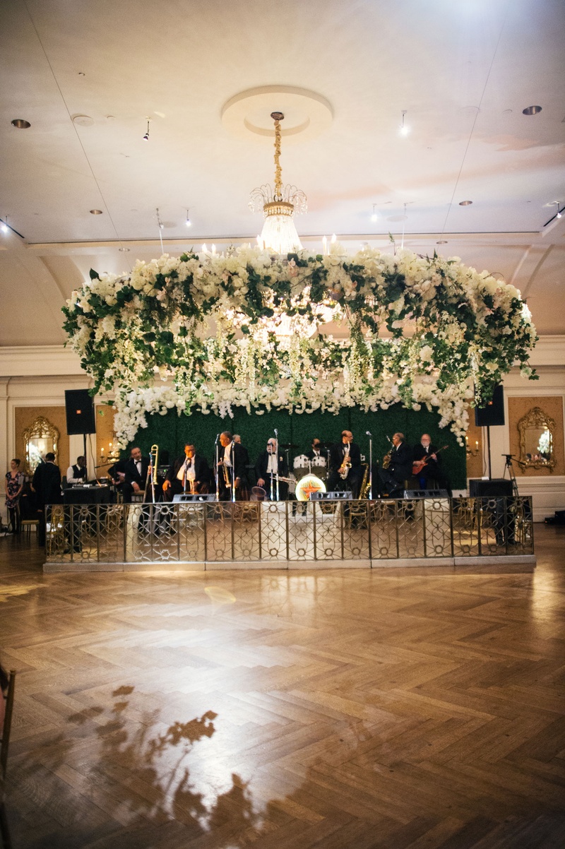 Entertainment Photos Wood Floor Dance Floor Overhead Wreath