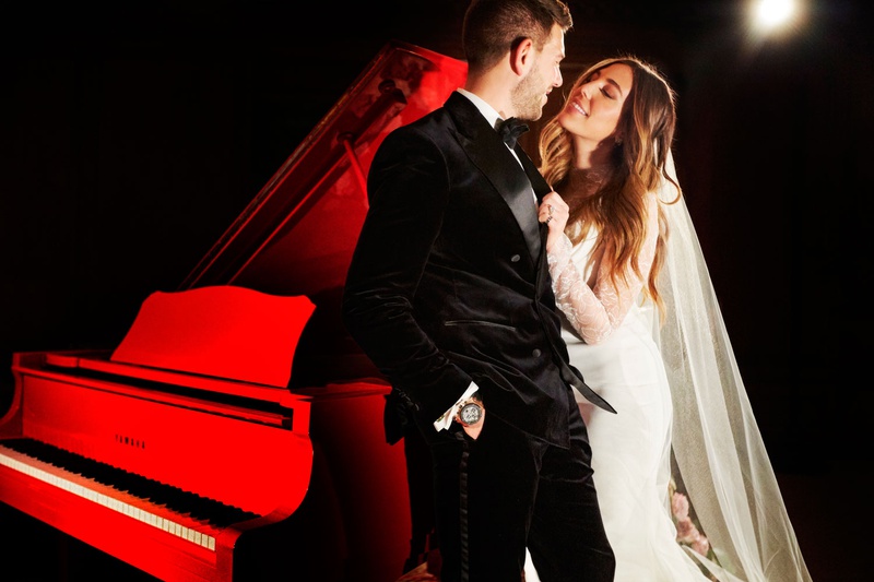 Bride %26 Groom Portrait with Red Piano
Photography: KingenSmith
Read More:
http://www.insideweddings.com/weddings/luxurious-wedding-featuring-sentimental-butterfly-decor-in-chicago/1348/ bride in vera wang wedding dress and veil groom in tuxedo chicago wedding red piano at club