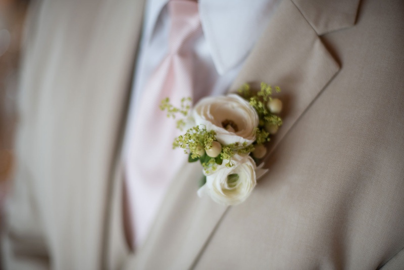 Ranunculus Boutonniere
Photography: Little Tree Studios
Read More:
http://www.insideweddings.com/weddings/brian-winters-of-the-new-york-jets-romantic-rustic-chic-wedding/1245/ new york jets brian winters wedding, groom in tan suit, boutonniere with ranunculus blossoms