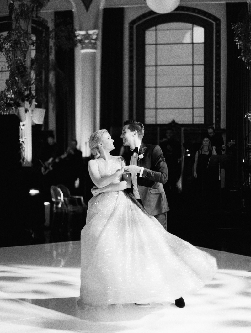 First Dance Twirl at Vibiana
Photography: Mallory Dawn Photography
Read More:
http://www.insideweddings.com/weddings/outdoor-jewish-ceremony-luxe-reception-at-vibiana-in-downtown-la/1259/ black and white photo of bride and groom first dance twirl ball gown at vibiana wedding venue