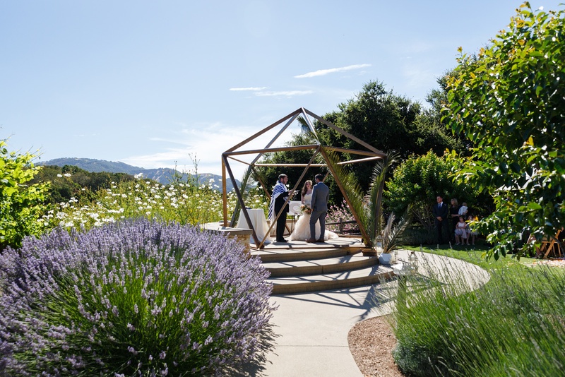 Wooden Geometric Structure Used as Chuppah
Photography: Karlisch Photography
Read More:
http://www.insideweddings.com/weddings/modern-rustic-wedding-full-of-flowers-and-geometric-details/906/ iko space used as chuppah altar for wedding geometric terrarium similar look outdoor ceremony